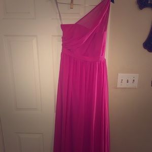 🌸🌸Pink one shoulder gown🌸🌸NWOT